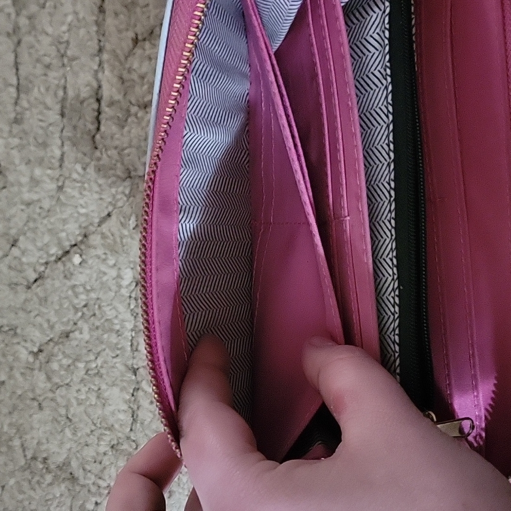 Wallet - Picture 5 of 10